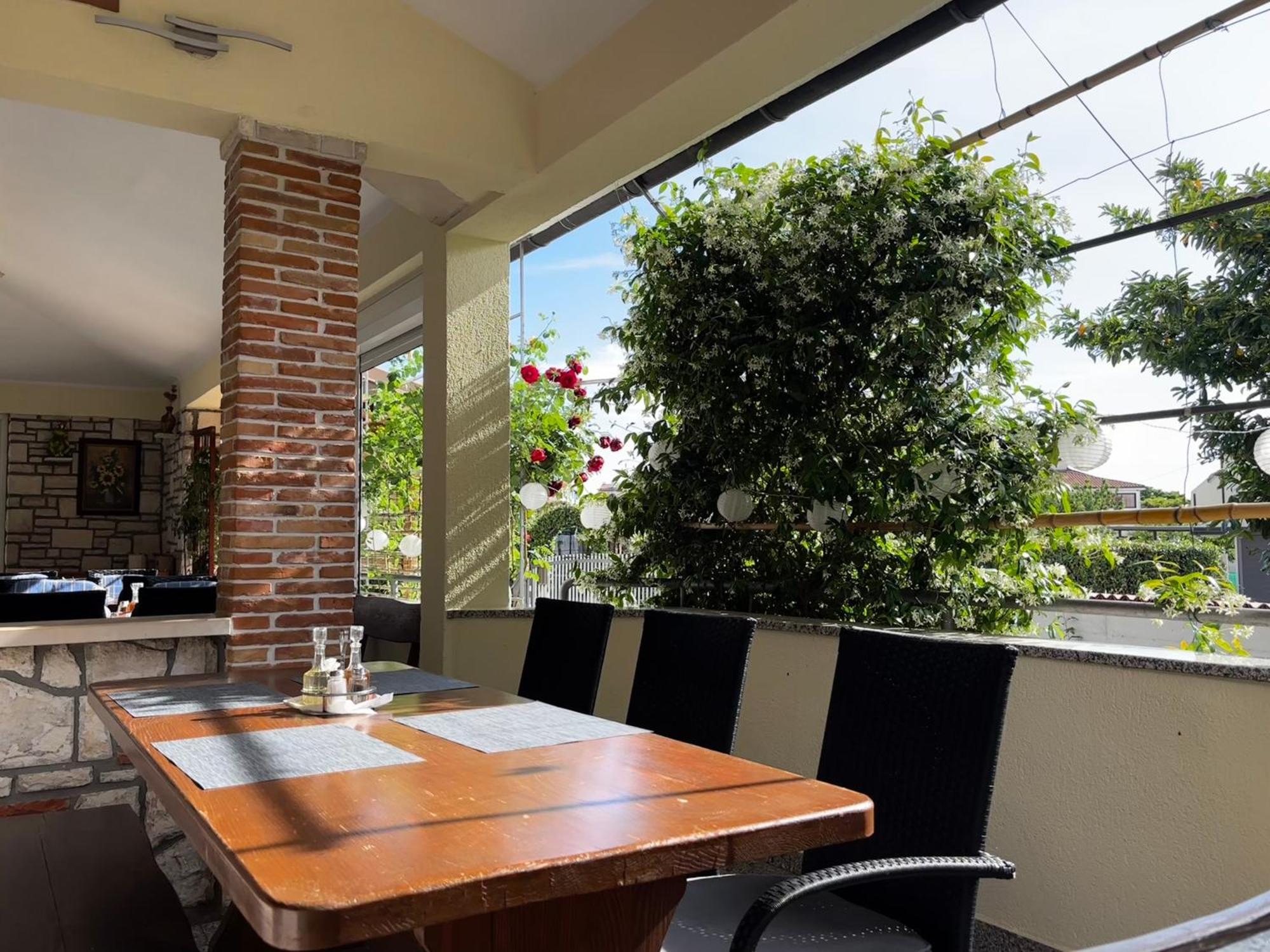 Apartmani Rozi Umago Esterno foto
