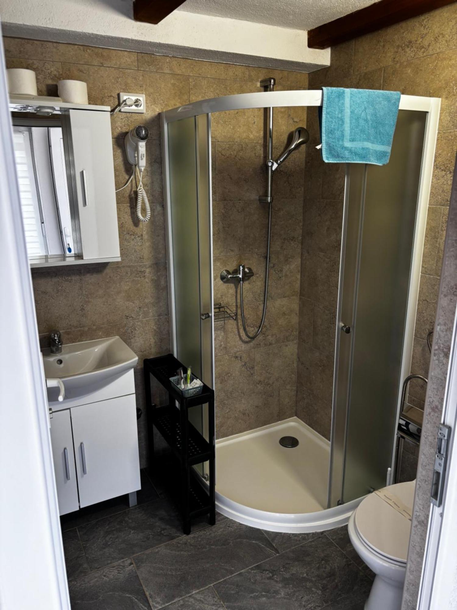 Apartmani Rozi Umago Esterno foto