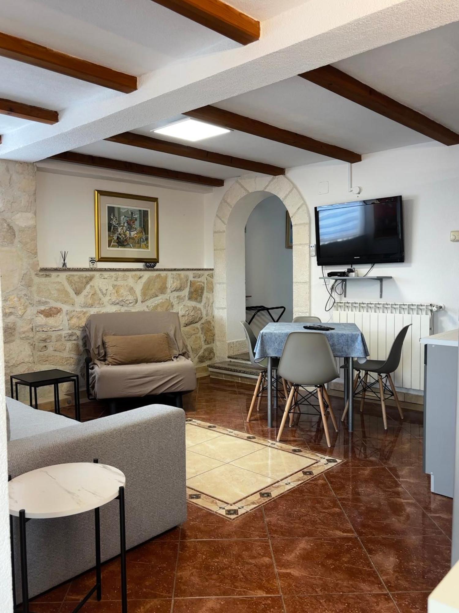Apartmani Rozi Umago Esterno foto
