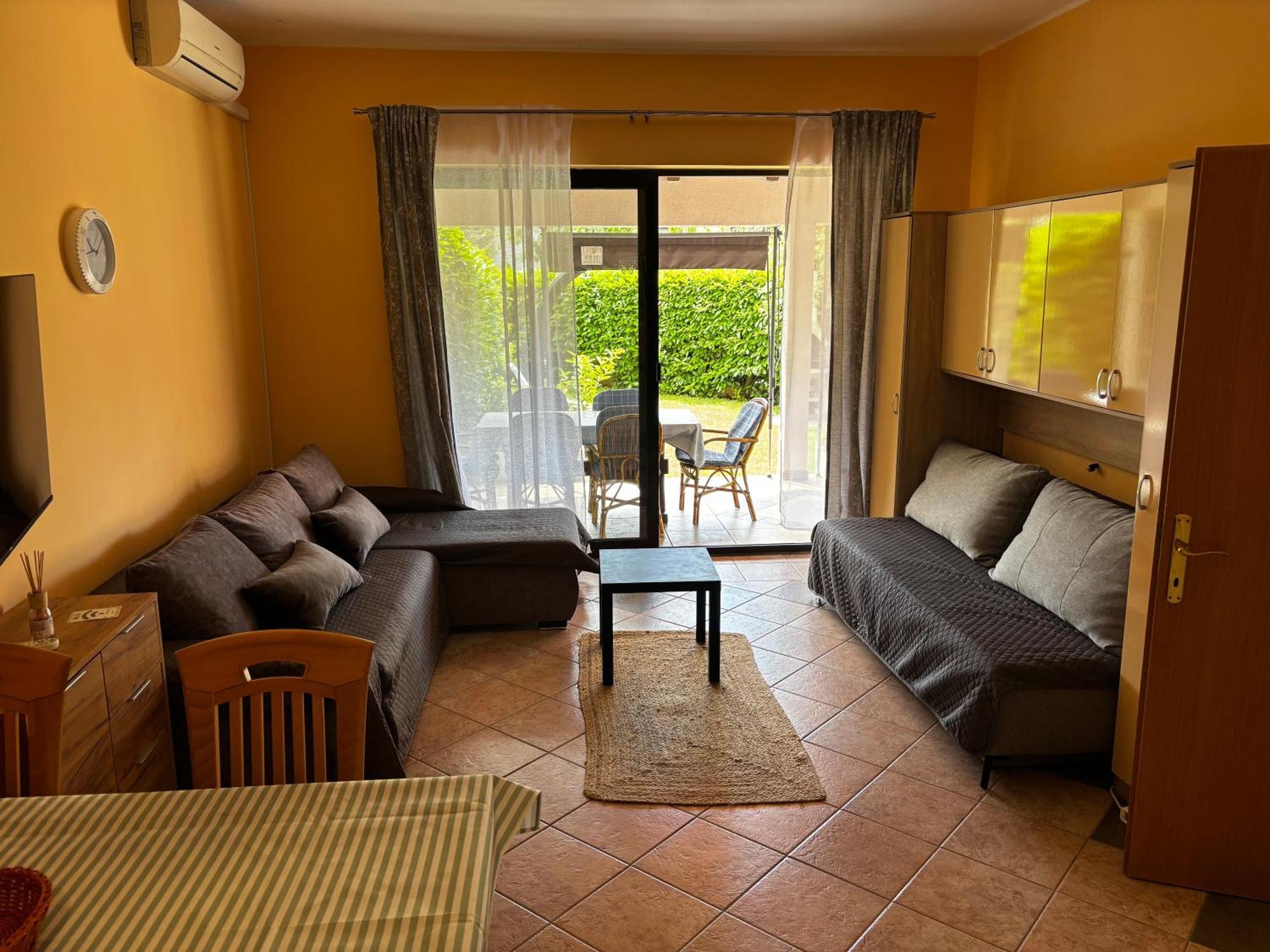 Apartmani Rozi Umago Esterno foto